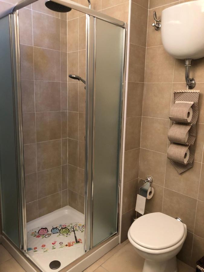 Rosy Monolocale Nel Centro Storico Di Torre Annunziata Di Fronte Scavi Oplonti Apartman Kültér fotó