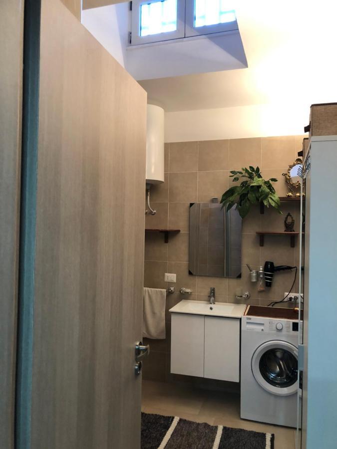 Rosy Monolocale Nel Centro Storico Di Torre Annunziata Di Fronte Scavi Oplonti Apartman Kültér fotó